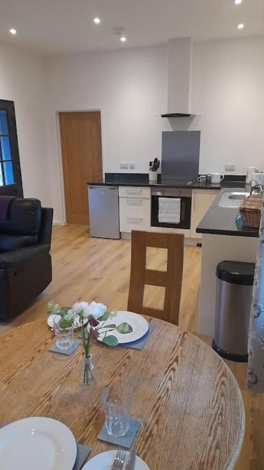 Appartement Thornmoor Barn à Lifton Extérieur photo